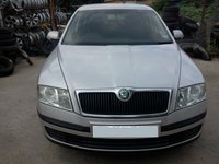 Dezmembrez skoda octavia 2