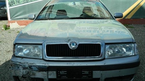 Dezmembrez Skoda Octavia - 2003