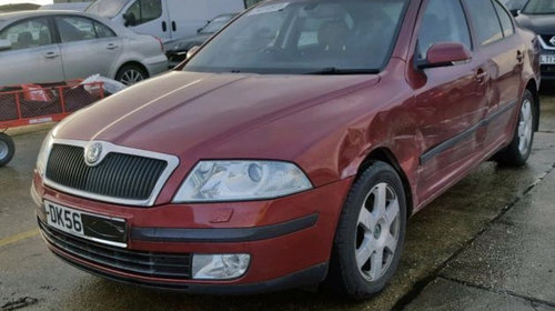 Dezmembrez Skoda Octavia 2006 1.9 diesel cod motor BXE