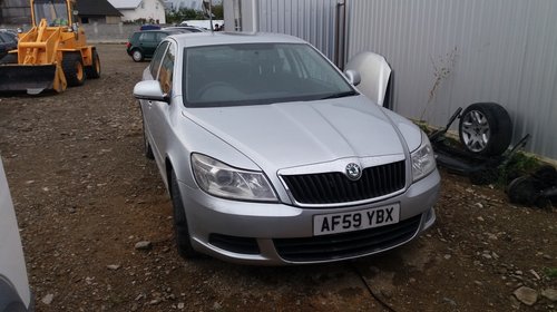 Dezmembrez skoda octavia 2010