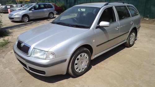 Dezmembrez Skoda Octavia an 2002, motor 1896 cc, diesel