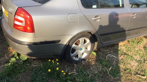 DEZMEMBREZ SKODA OCTAVIA ELEGANCE ,AN 2006