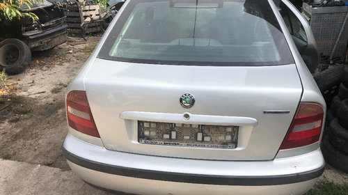 Dezmembrez Skoda Octavia I 1.9 TDI AGR