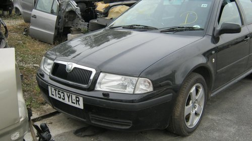 Dezmembrez Skoda Octavia I