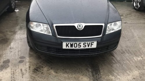 Dezmembrez skoda octavia II 2