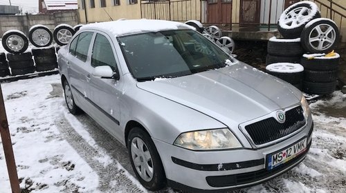 Dezmembrez Skoda Octavia II 2006 limuzina 1.9