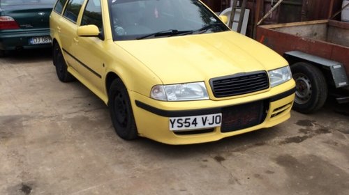 Dezmembrez Skoda octavia vrs break 1.8 turbo 