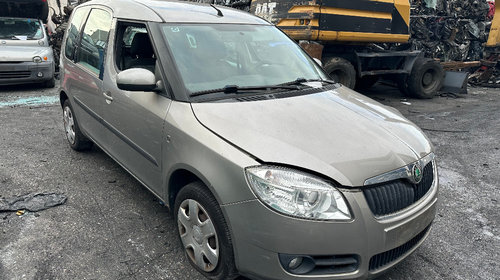 Dezmembrez Skoda Roomster 2008 hatchback 1.4 