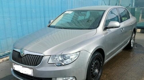 Dezmembrez Skoda Superb 2.0 tdi 2009 CBBB 170