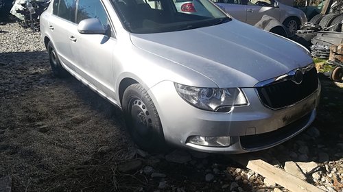 Dezmembrez Skoda Superb 2 1.9 TDI 77kw motor 