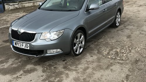 Dezmembrez Skoda Superb 2011 Hatchback 2.0