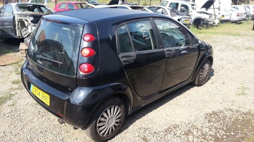 Dezmembrez Smart Forfour 1.1 55kw 75cp 2004