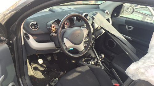 Dezmembrez Smart ForFour 1.3i PANORAMIC