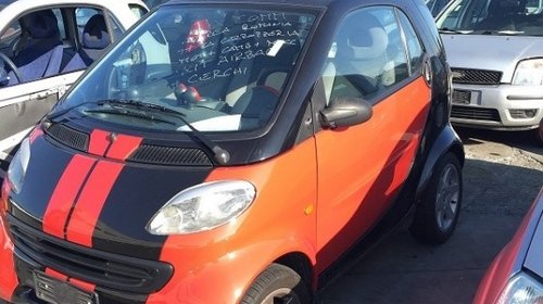 Dezmembrez Smart fortwo 0,6 benzina