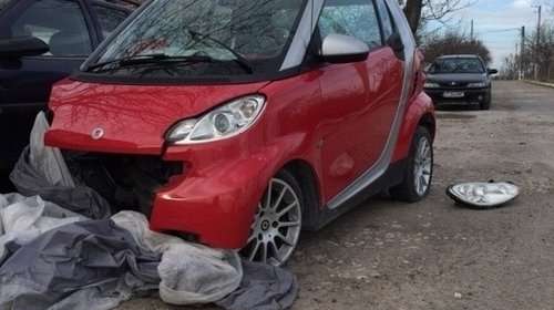 Dezmembrez smart fortwo 451 2009