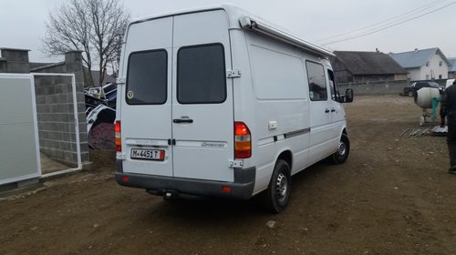 Dezmembrez sprinter 311 cdi an 2002