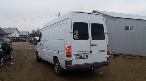 Dezmembrez sprinter 311 cdi an 2002