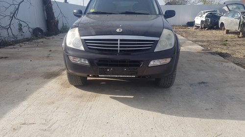 Dezmembrez SsangYong Rexton 2.7 xdi ,fab 2006