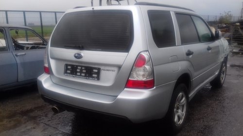 Dezmembrez Subaru Forester din 2007, motor 2.