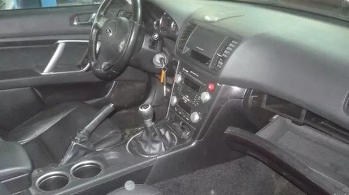 Dezmembrez Subaru Legacy IV 2.0 TDI Motor Defect