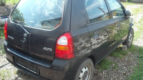 Dezmembrez Suzuki Alto 2003!