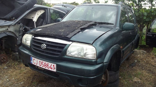 Dezmembrez Suzuki Grand Vitara 2.0 hdi cutie 