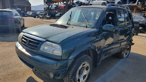 Dezmembrez Suzuki Grand Vitara 2004 4x4 2.0 HDI RHW