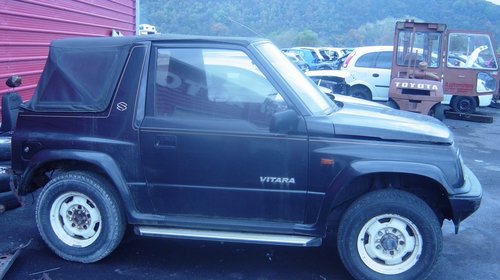 Dezmembrez Suzuki Vitara 1992 1.6 benzina