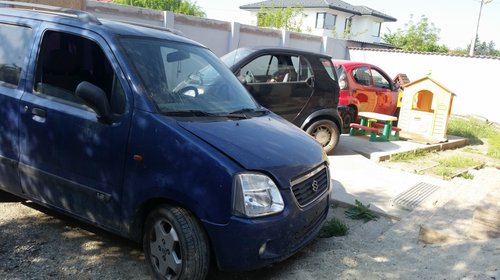 Dezmembrez suzuki wagon an 2003 motor 1,3 ben