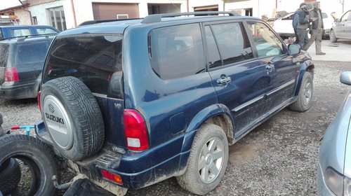 Dezmembrez Suzuky Grand Vitara XL7, Motor 2.0 V6, An fab 2003