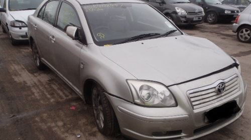 Dezmembrez Toyota Avensis, an 2005, 2.0 diese