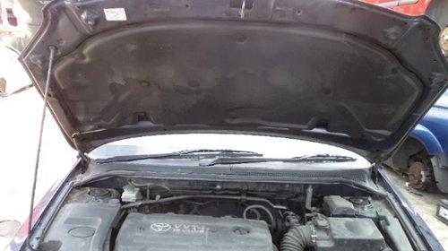 Dezmembrez Toyota Avensis din 2007, motor 1794 cc, benzina