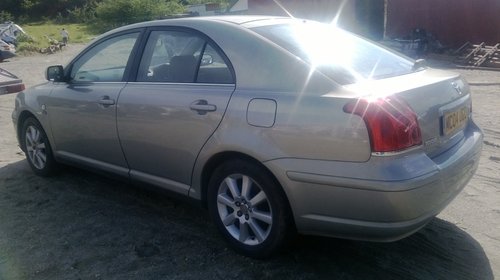 DEZMEMBREZ TOYOTA AVENSIS