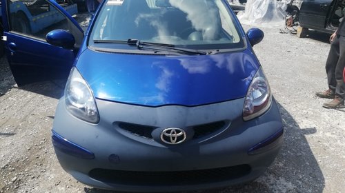 Dezmembrez Toyota Aygo 2008 hatchback 1.4 diesel