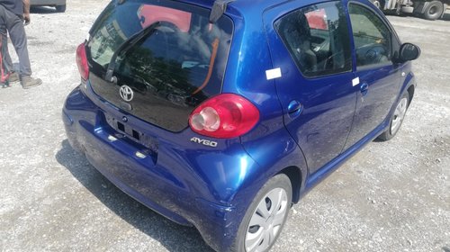 Dezmembrez Toyota Aygo 2008 hatchback 1.4 diesel