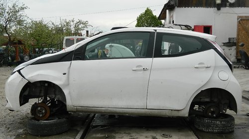 Dezmembrez Toyota Aygo , 2014->