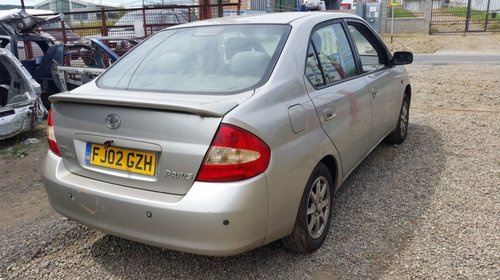 Dezmembrez Toyota Prius 1.5 53kw 72cp 2001