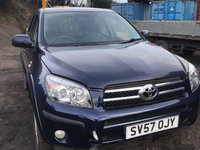 Dezmembrez Toyota Rav 4 2.2 177cp 2008