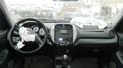 Dezmembrez Toyota Rav 4 , 2003-2006