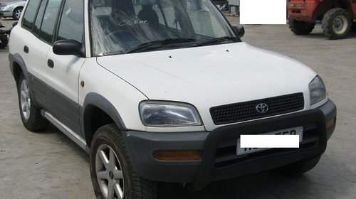 Dezmembrez Toyota RAV 4 din 1995-2.0b