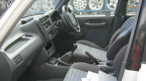 Dezmembrez Toyota RAV 4 din 1995-2.0b