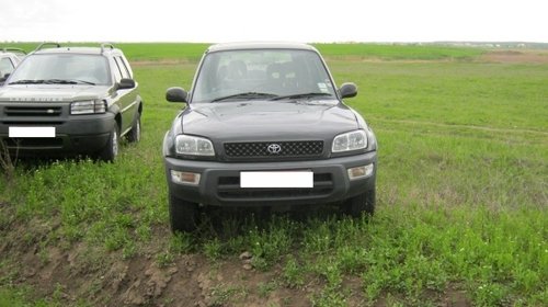 Dezmembrez Toyota RAV 4 din 2000, 2.0b