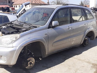 Dezmembrez Toyota Rav 4 din 2004, motor 2.0 Diesel