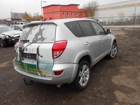 Dezmembrez toyota rav 4 din 2004