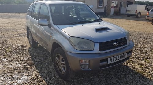 Dezmembrez Toyota Rav 4