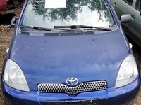 Dezmembrez Toyota Yaris 1.0 benzina 2005