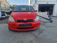 Dezmembrez Toyota Yaris 1.0 benzina cod 1S-FE 50 KW an 2002