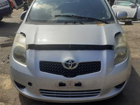 Dezmembrez Toyota Yaris 1.4 diesel 2007