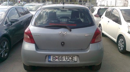 Dezmembrez Toyota Yaris , 2007, 1.3 benzina