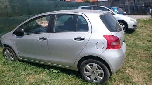 Dezmembrez Toyota Yaris 2008 1.4 D4D 90cp